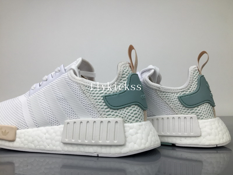 Real Boost Adidas WMNS NMD_R1 Tactile Green BY3033